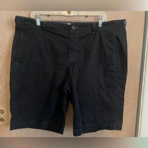 OLD NAVY Black BERMUDA Chino SHORTS 16